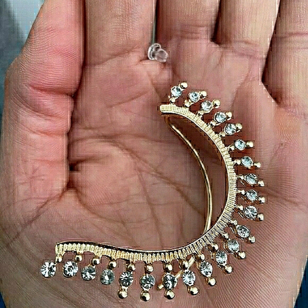 💋RHINESTONE EAR CUFF!!!